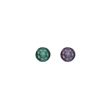 0.46ct round natural alexandrite gemstones showing color change from green to purple